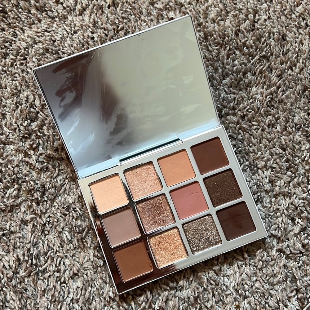 Makeup by Mario ethereal eyes palette